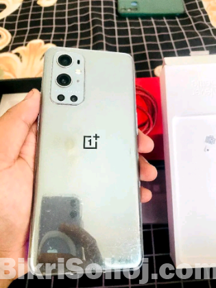 One Plus 9 Pro
